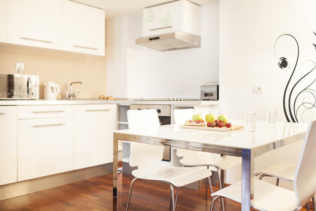 Davinci Radziwillowska Apartments Kraków Rum bild